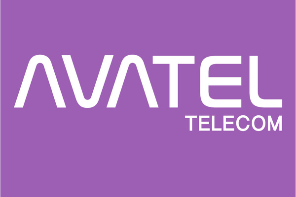 Telecomunicaciones, internet por fibra óptica, telefonía móvil, TV.